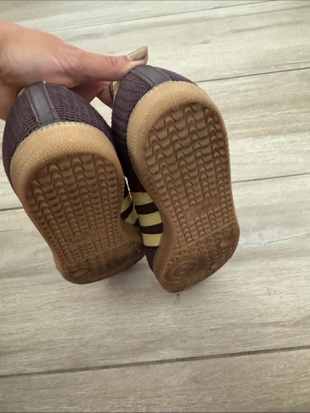 Adidas Samba Brown  Sneakers with yellow Stripes - Picture 5 of 6